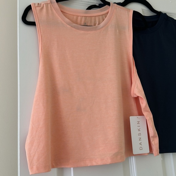 DANSKIN 2 Pack Mesh Trim Navy & Peach Heather, see pic peach color flaws -L NWT - Picture 2 of 9